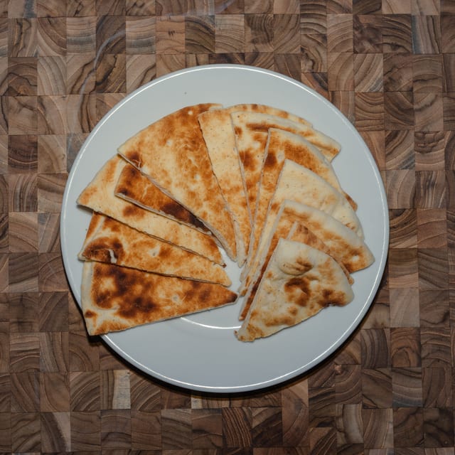Extra Pita.